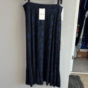 Saint + Sofia Black and Blue Patterned Midi Skirt